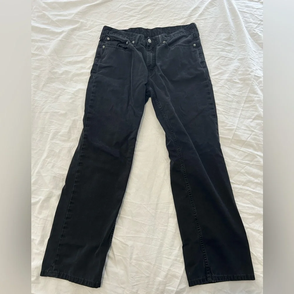 Levi’s 514 Faded Black Denim Jeans size 34x29